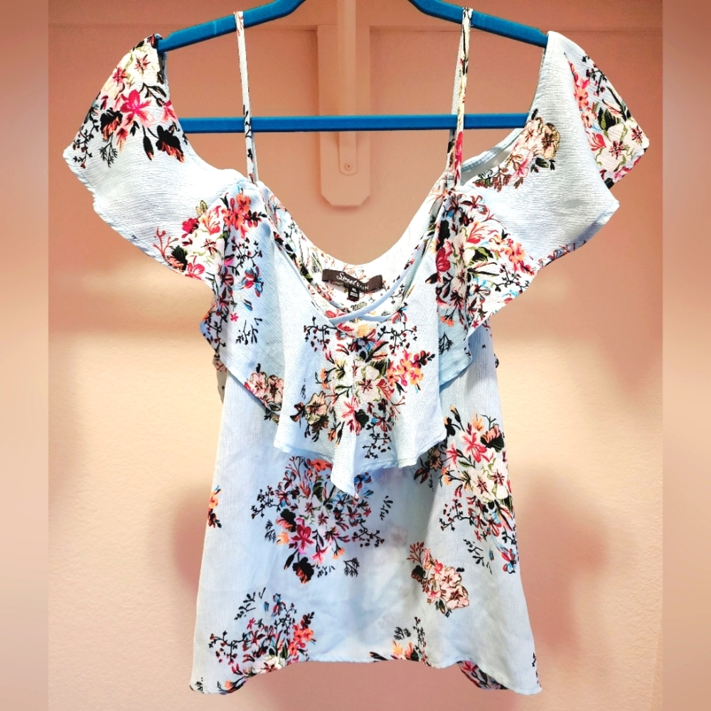 Off shoulder baby blue top
